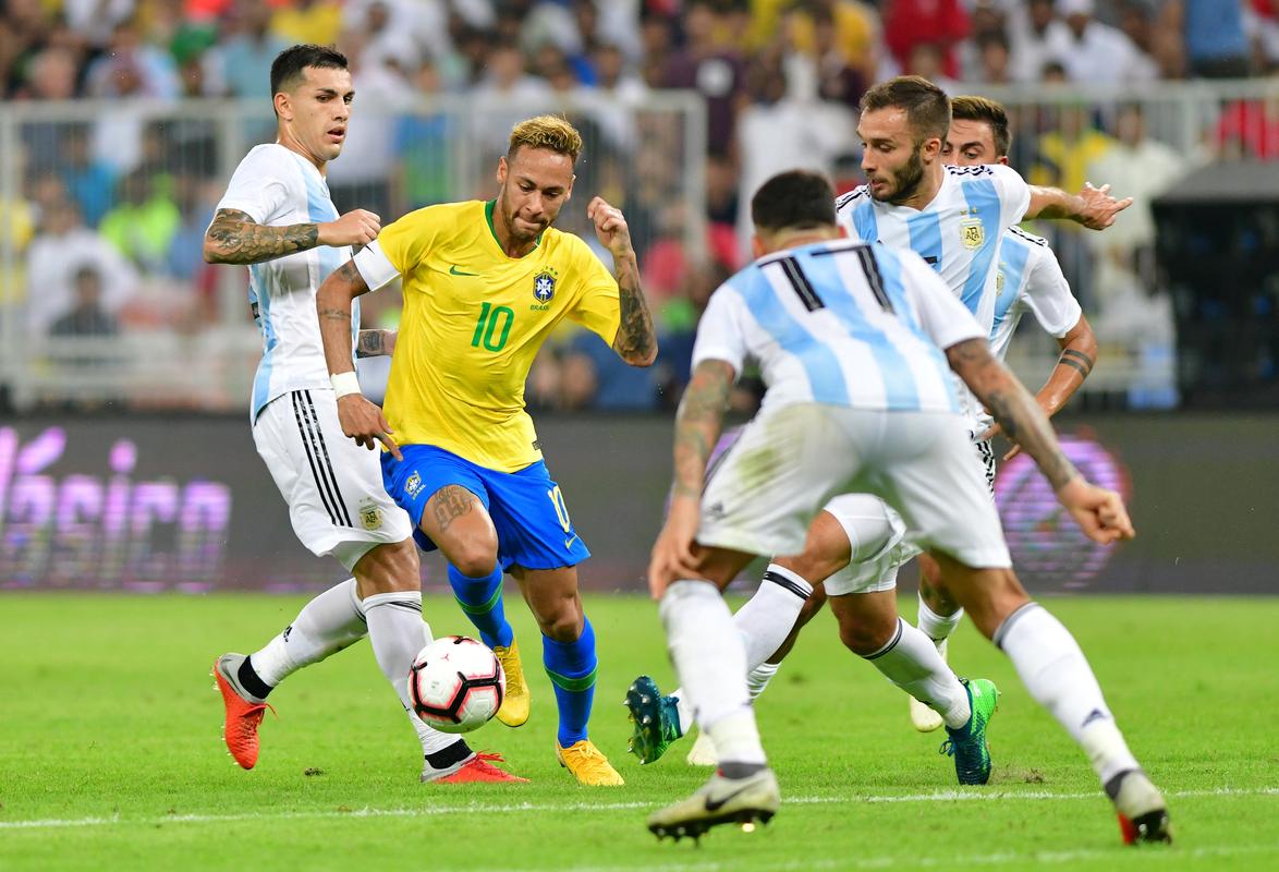 巴西阿根廷友谊赛在线直播