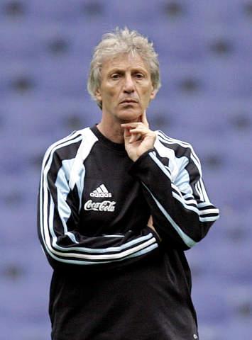 阿根廷国家队主教练是谁