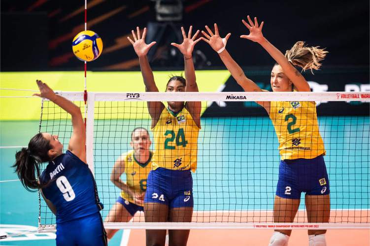 巴西女排晋级世锦赛决赛的相关图片